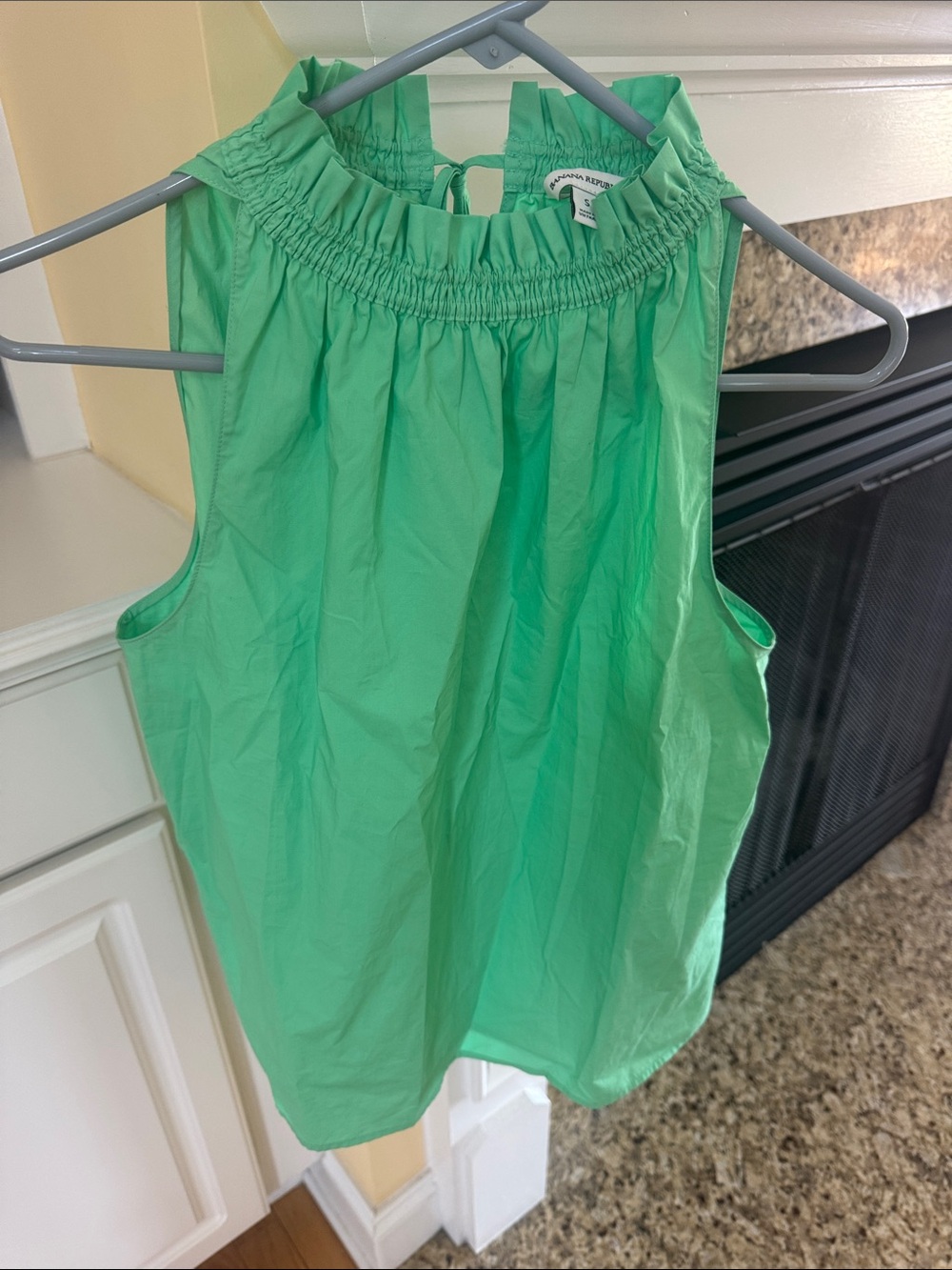 Banana Republic Mint Green Smocked Halter Camisole Size Small